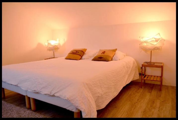 Le Tremblay L'Atelier De La Blanchardiere 49520 B&B 외부 사진